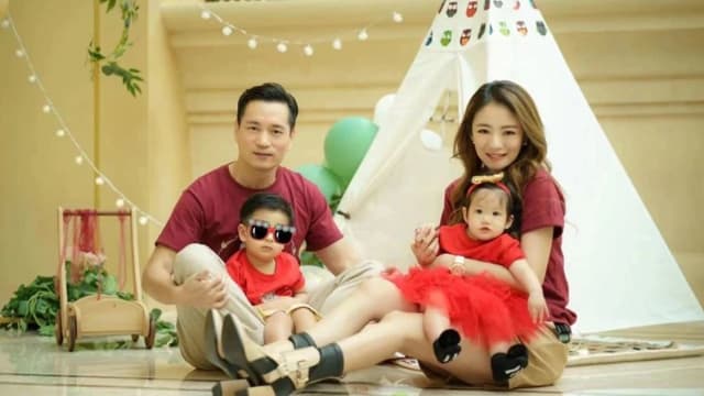 女儿周岁老公送裸钻　安以轩吃醋了！