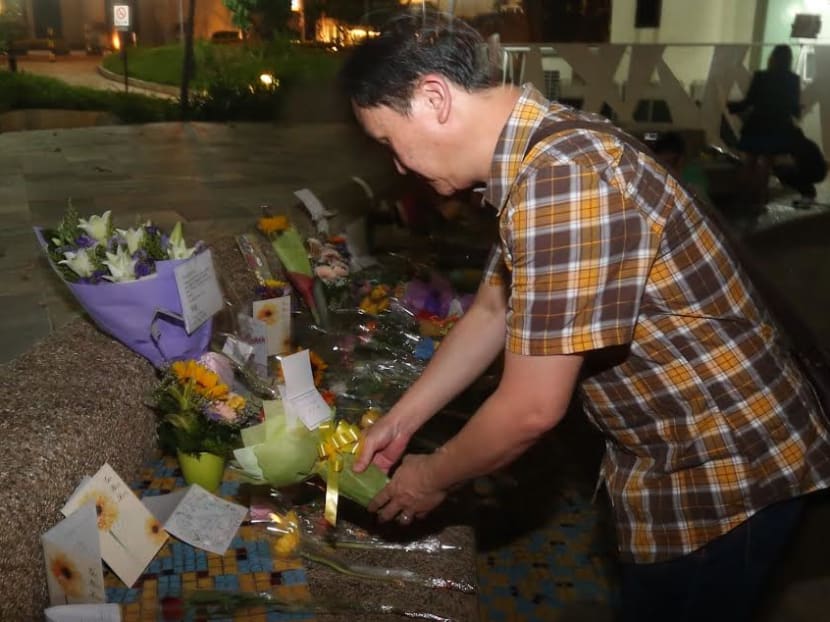 Singaporeans offer their well-wishes to former MM Lee Kuan Yew