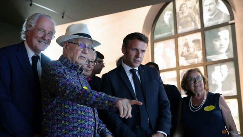 Macron decries anti-Semitism on 80th anniversary of Jewish deportations