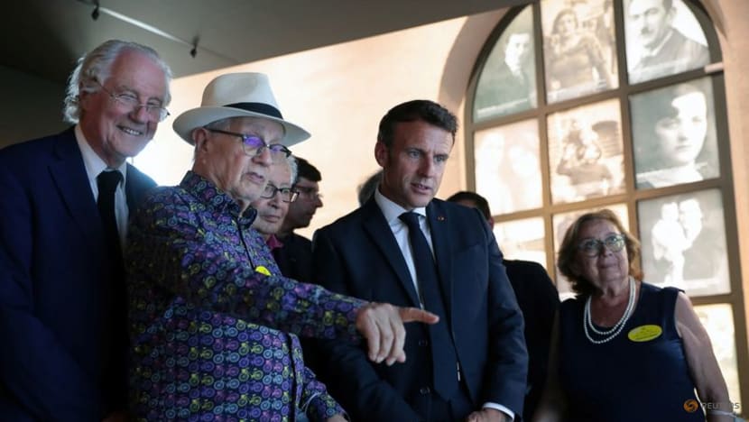 Macron decries anti-Semitism on 80th anniversary of Jewish deportations Macron decries anti-Semitism on 80th anniversary of Jewish deportations