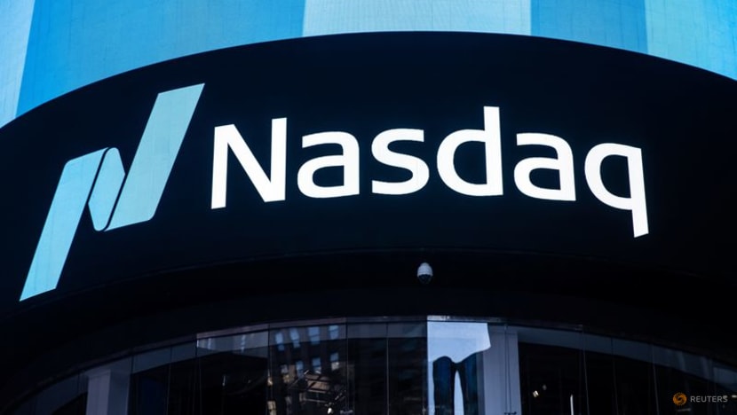 Tech stocks lured hedge funds in August: Report Tech stocks lured hedge funds in August: Report