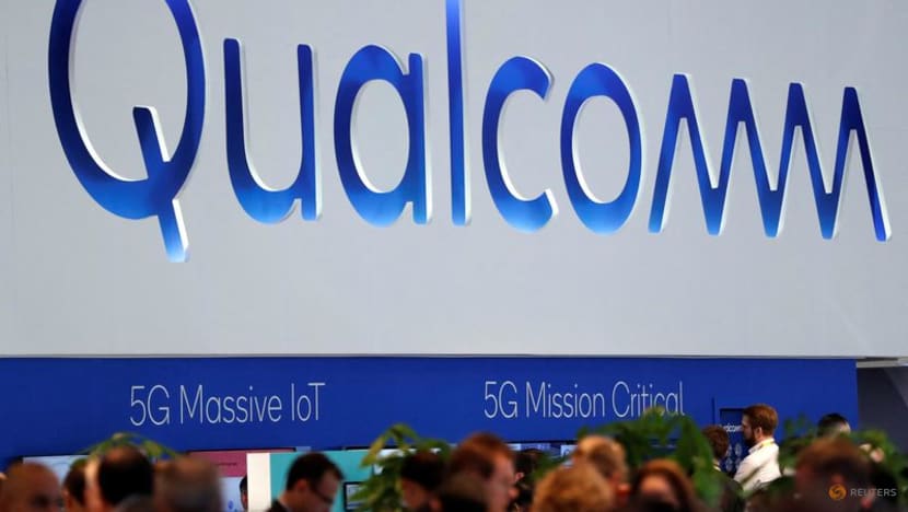 Qualcomm amplifies chip gloom with 'sobering report' 