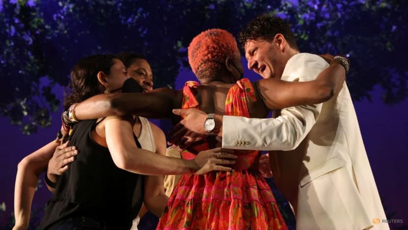 First Broadway play opens in NY since lengthy pandemic shutdown First Broadway play opens in NY since lengthy pandemic shutdown