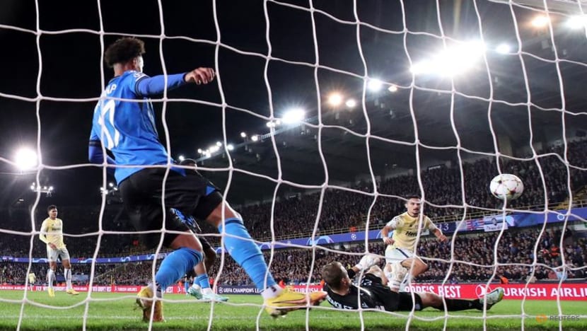 Porto advance in Champions League as Atletico fail Porto advance in Champions League as Atletico fail