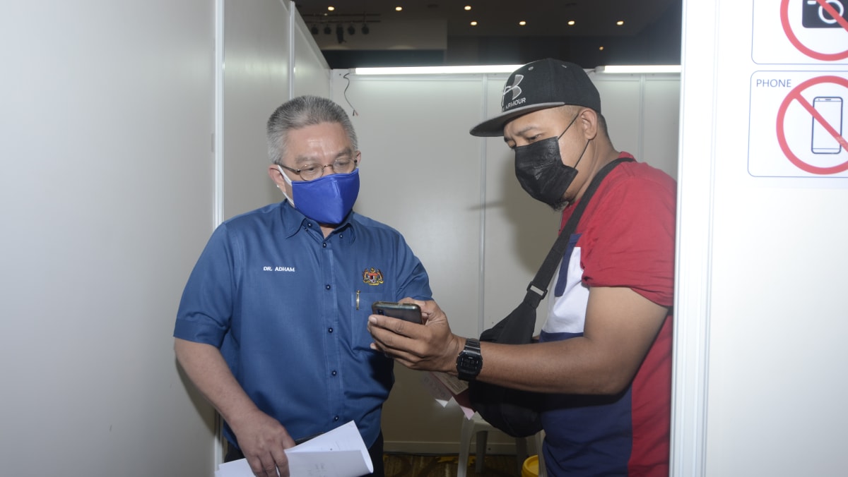 Those Entering Malaysia May Verify Foreign Covid 19 Vaccination At District Health Offices Cna