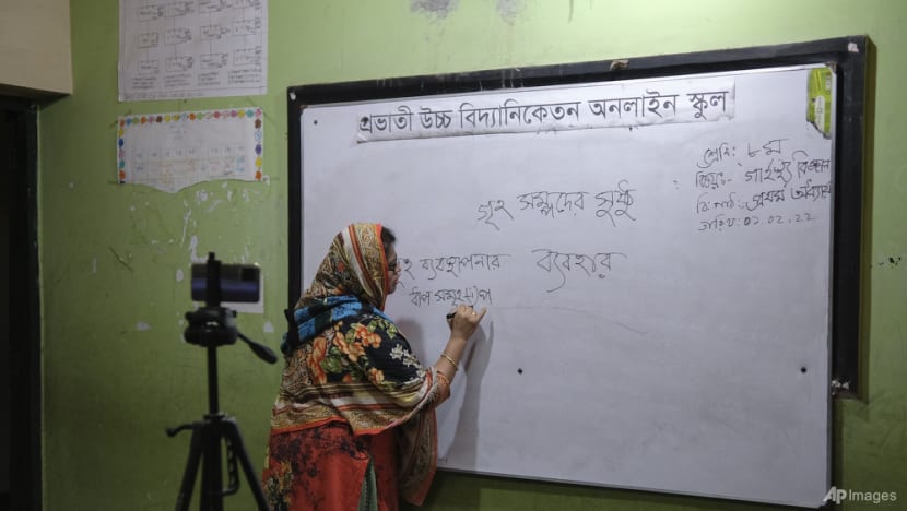Schools close, fairs on amid Omicron surge in Bangladesh  