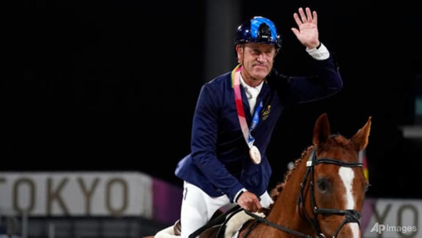 Equestrian: Australian Hoy, 62, oldest Olympic medallist since 1968