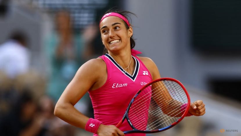 France's Garcia labours into French Open second round