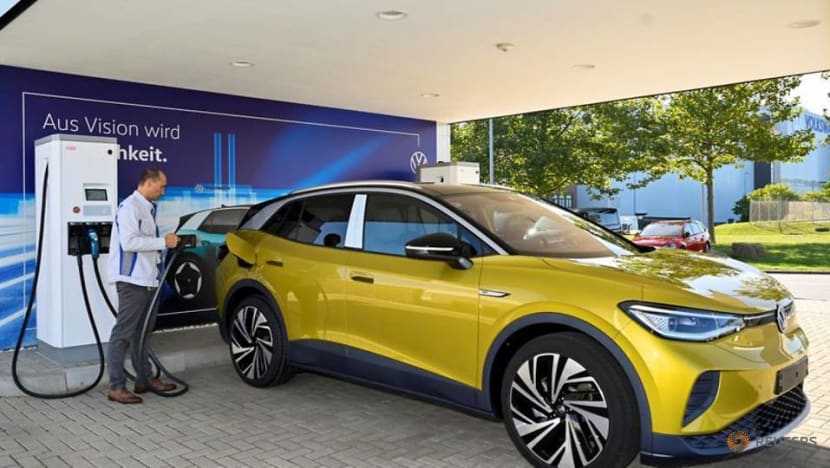 Main Volkswagen brand speeds up shift to electric Main Volkswagen brand speeds up shift to electric