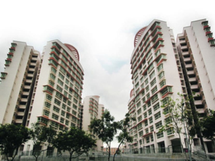 Thirty per cent of applications under the priority scheme were for flats in non-mature estates. TODAY file photo