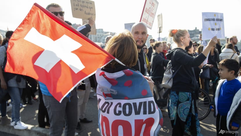 Cases soar but Swiss eschew lockdown as COVID-19 law vote looms