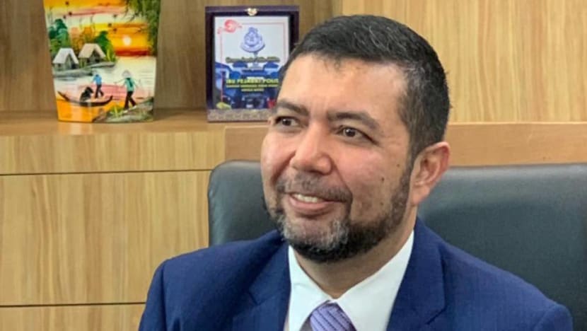 Bersatu leaders defend Malaysian deputy foreign minister accused of having 'fake Cambridge’ degree Bersatu leaders defend Malaysian deputy foreign minister accused of having 'fake Cambridge’ degree