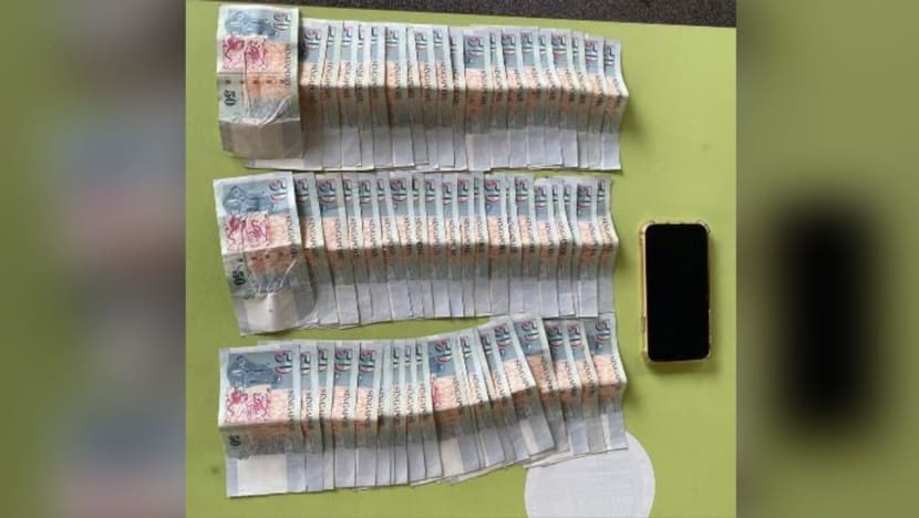 7 people arrested in Ang Mo Kio over illegal horse betting and remote gambling activities 7 people arrested in Ang Mo Kio over illegal horse betting and remote gambling activities