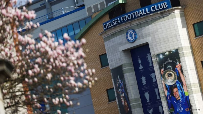 Chelsea owner Abramovich, Rosneft boss Sechin hit by UK sanctions Chelsea owner Abramovich, Rosneft boss Sechin hit by UK sanctions