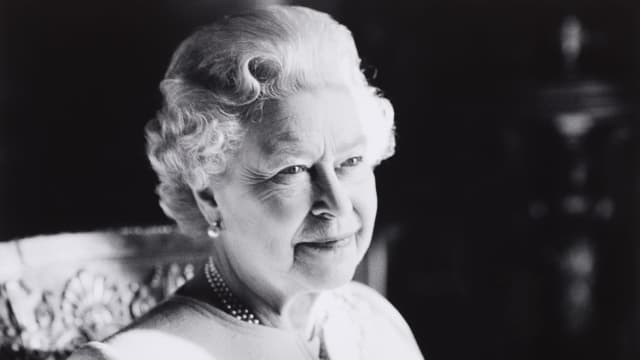 英女王国葬定9月19日举行