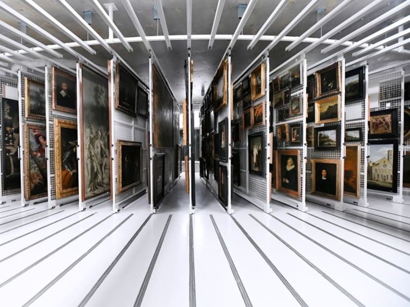 Dutch museum unveils once-hidden art collection in new mirrored warehouse Dutch museum unveils once-hidden art collection in new mirrored warehouse