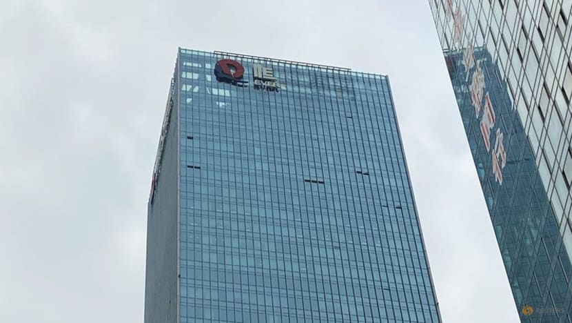 Shenzhen government-owned firm steps in to complete four Evergrande projects Shenzhen government-owned firm steps in to complete four Evergrande projects