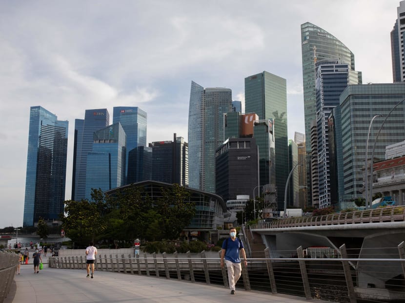 On a quarter-on-quarter seasonally adjusted basis, Singapore’s gross domestic product (GDP) grew by 0.8 per cent in the third quarter, after a 1.4 per cent contraction in the previous three months.