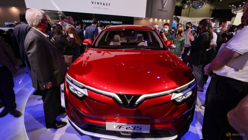 Are auto shows dead after pandemic? LA shows some life Are auto shows dead after pandemic? LA shows some life