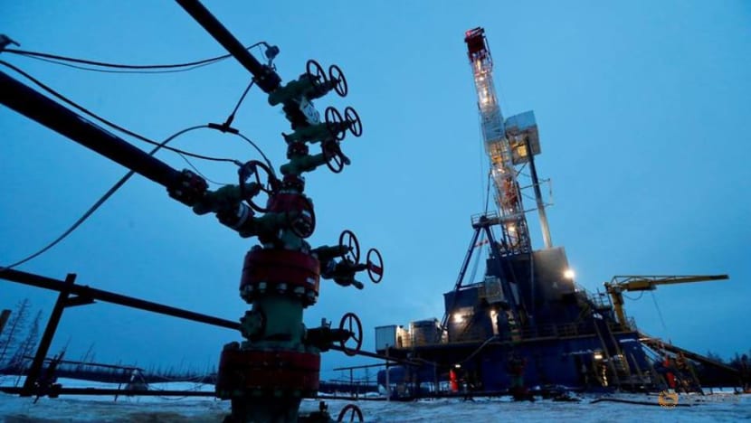 Oil prices fall on rising COVID-19 infections in Asia, inflation fears Oil prices fall on rising COVID-19 infections in Asia, inflation fears