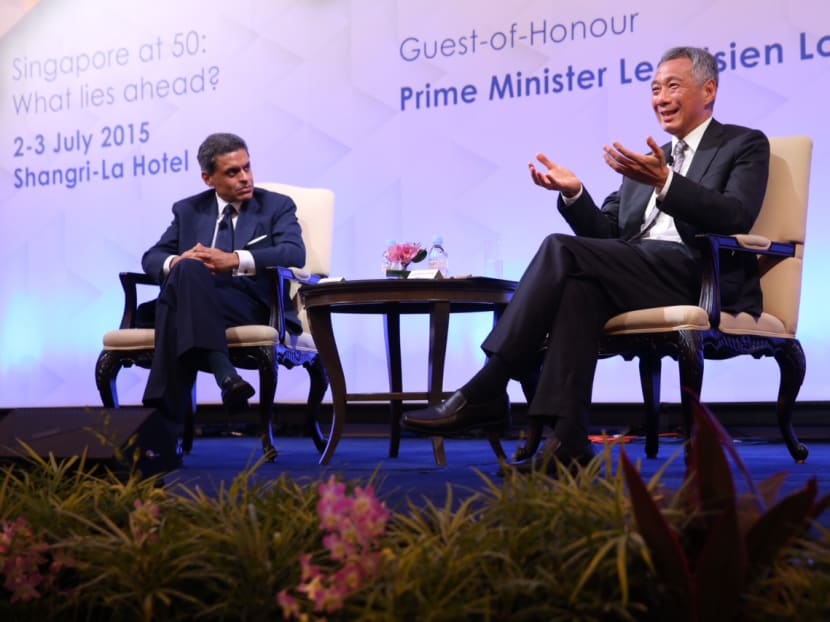 PM Lee Hsien Loong speaking at the opening dinner of the SG50+ Conference moderated by Fareed Zakaria. Photo: Don Wong/TODAY