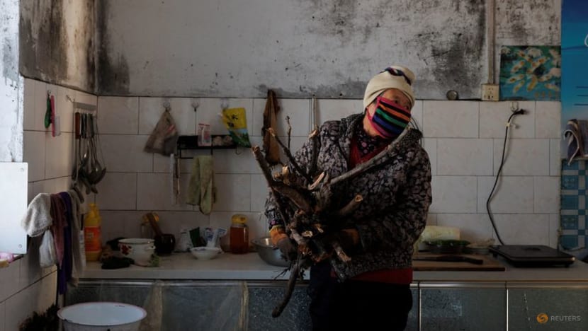 China's northeast hints at looming pension crisis China's northeast hints at looming pension crisis