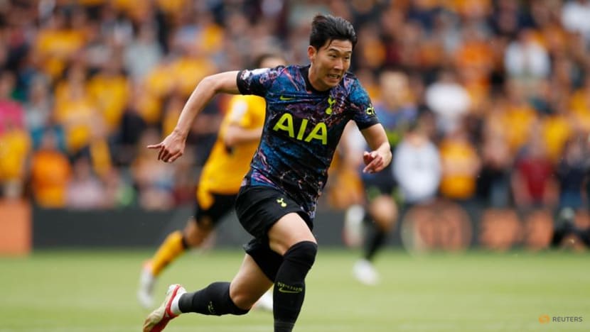 Football: Bento names Spurs' Son in Korean squad despite injury concerns Football: Bento names Spurs' Son in Korean squad despite injury concerns