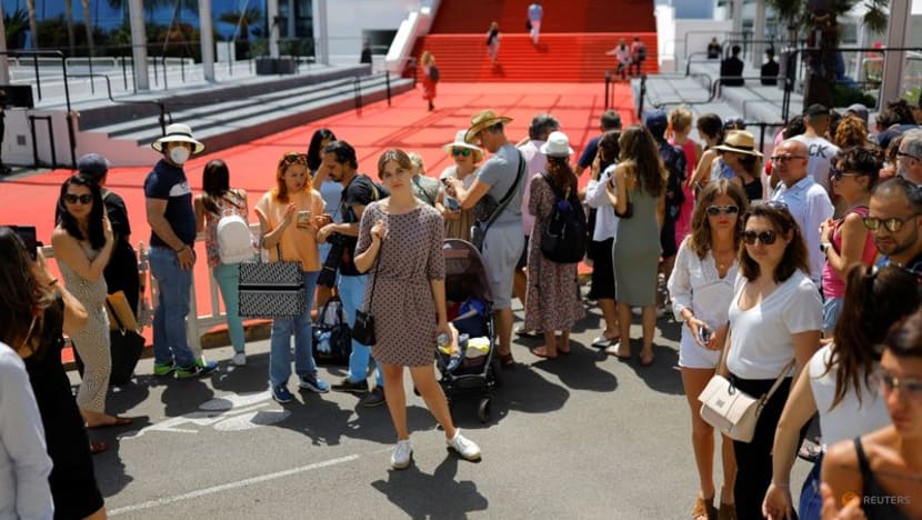 Away from festival spotlight, Ukrainian rebuilds life in Cannes