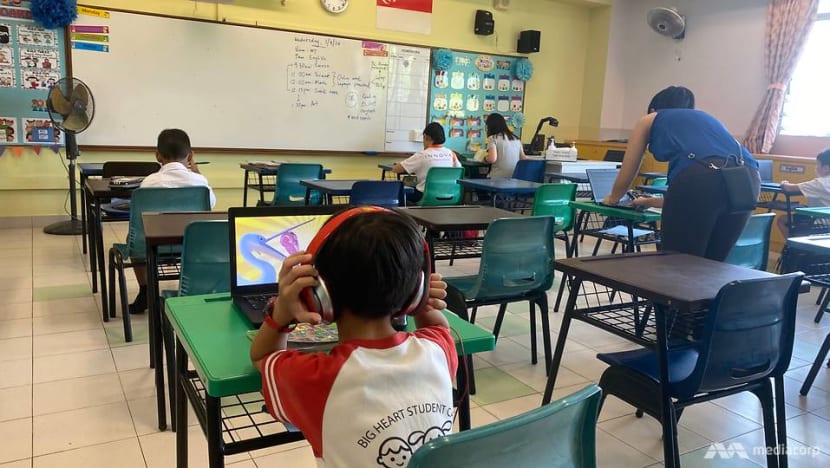 About 3,300 devices loaned out to students following announcement of full home-based learning: Ong Ye Kung About 3,300 devices loaned out to students following announcement of full home-based learning: Ong Ye Kung