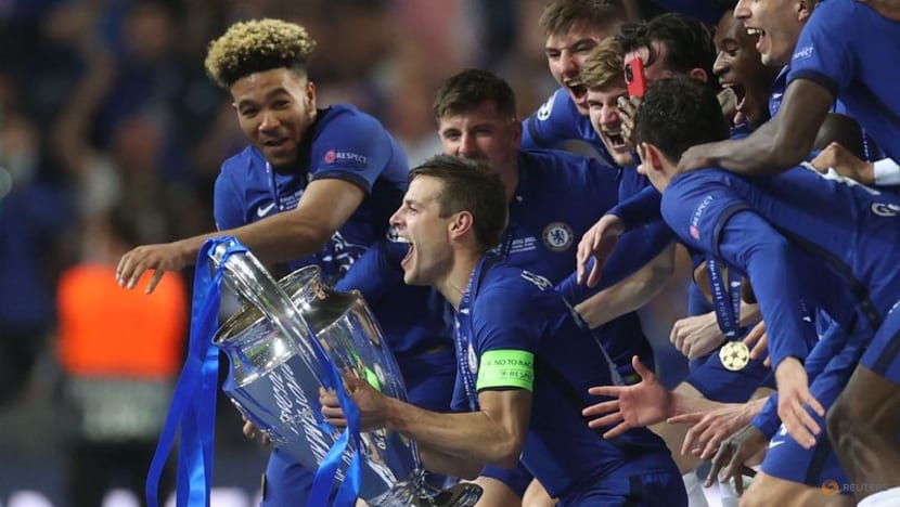 Defender Azpilicueta leaves Chelsea after 11 years