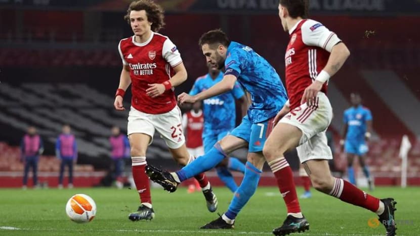 Football: Arsenal reach last eight despite defeat by Olympiakos Football: Arsenal reach last eight despite defeat by Olympiakos