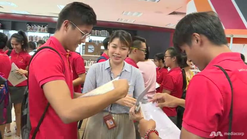 98% of Singapore students pass IB exams, outperforming global peers 98% of Singapore students pass IB exams, outperforming global peers