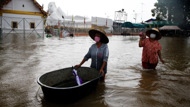 泰国北部暴雨成灾 本周内已夺走五条人命