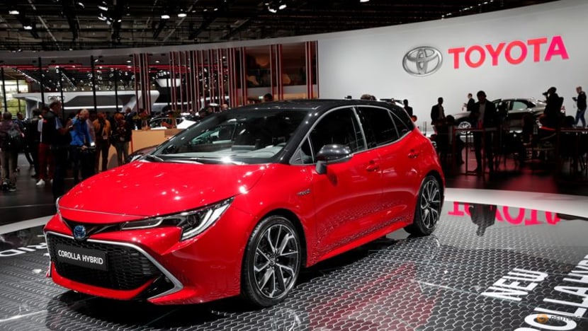 Toyota misses April-June output target but says may be turning corner