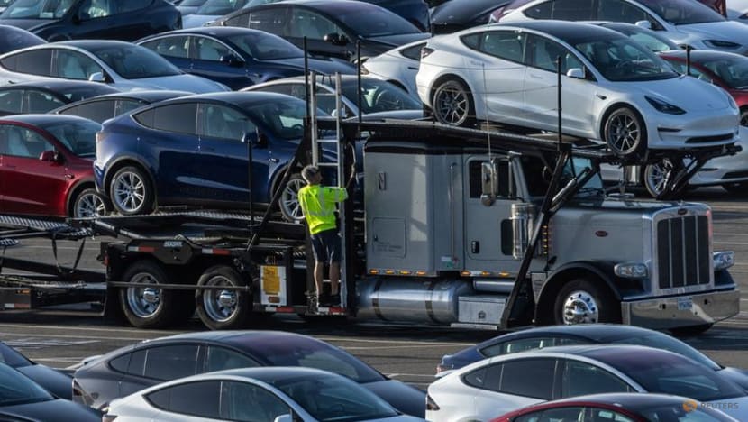 Tesla model store s inventory