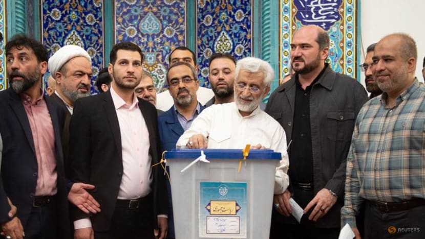 Iran votes for new president amid voter apathy