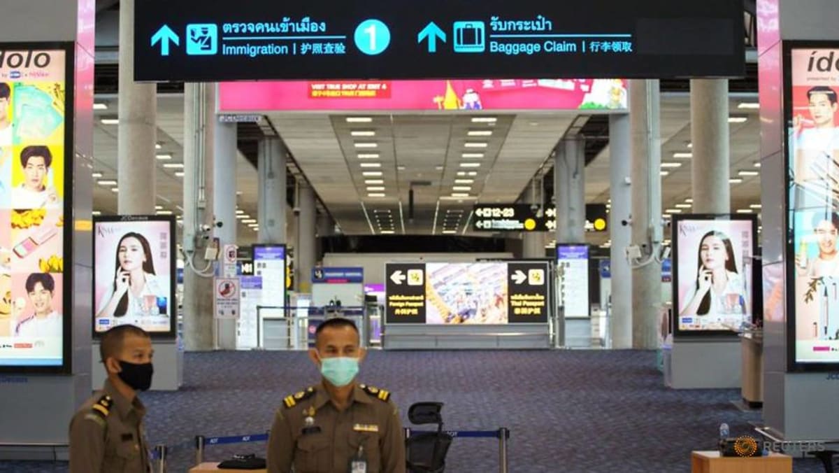 Thailand melambat menerima turis asing pertama sejak April