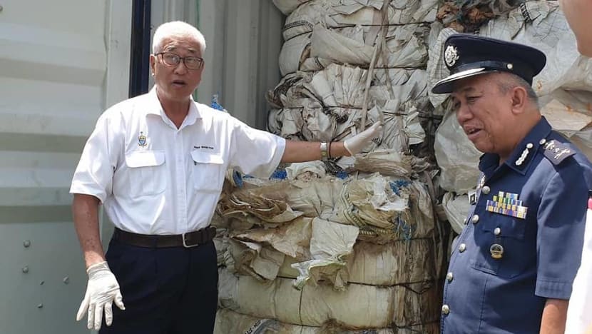265 containers of plastic waste found abandoned in Penang 265 containers of plastic waste found abandoned in Penang