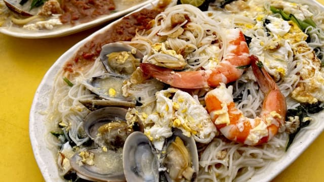 本地独创！小贩版白米粉，哪家好吃？