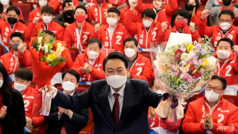Singapore's PM Lee, President Halimah congratulate South Korea's President-elect Yoon Suk-yeol Singapore's PM Lee, President Halimah congratulate South Korea's President-elect Yoon Suk-yeol