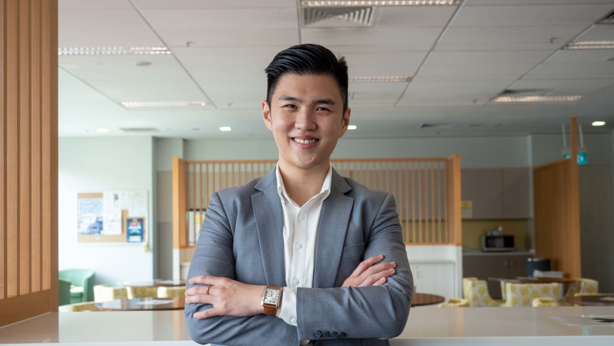 Gen Y Speaks: At 32, I gave S$50,000 to SUSS. This is why and how I did it