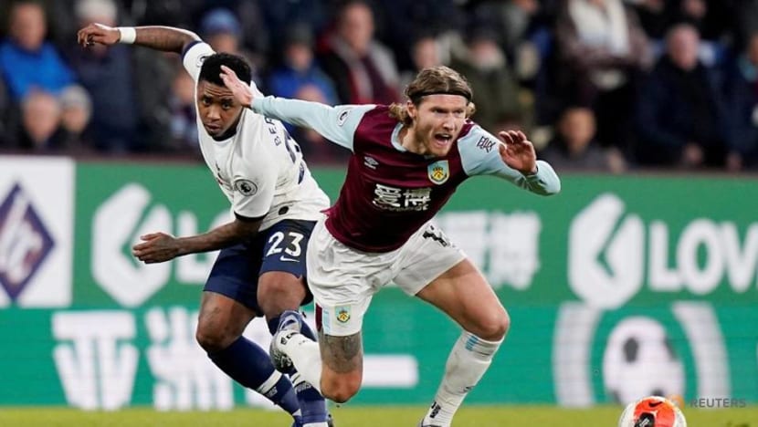 Football: Ireland midfielder Hendrick joins Newcastle after Burnley exit Football: Ireland midfielder Hendrick joins Newcastle after Burnley exit