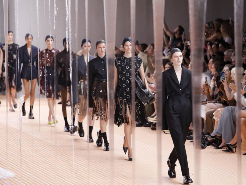 Louis Vuitton News, Collections, Fashion Shows, Fashion Week Reviews, and  More