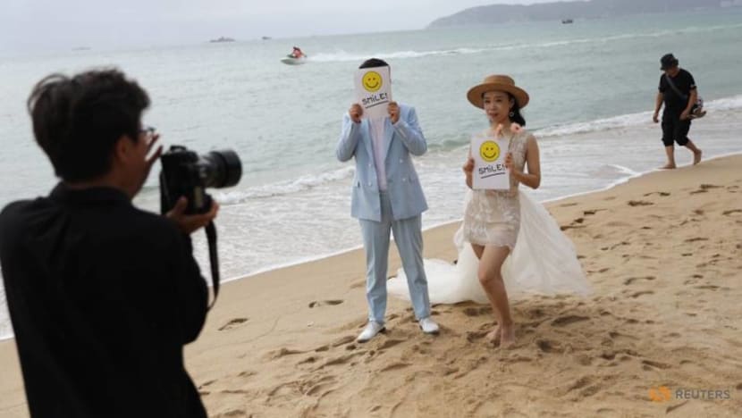 China's COVID-free 'Hawaii' chases local tourist dollar with a vengeance China's COVID-free 'Hawaii' chases local tourist dollar with a vengeance