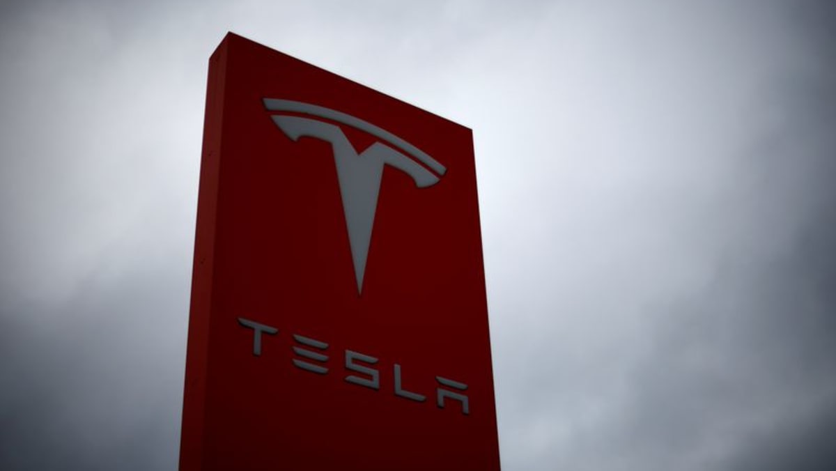 Investigasi Autopilot Tesla yang ‘ekstensif’ berlanjut ‘sangat cepat’ – pejabat AS