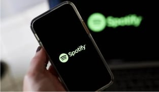Spotify sediakan ciri baharu terjemahan suara podcast