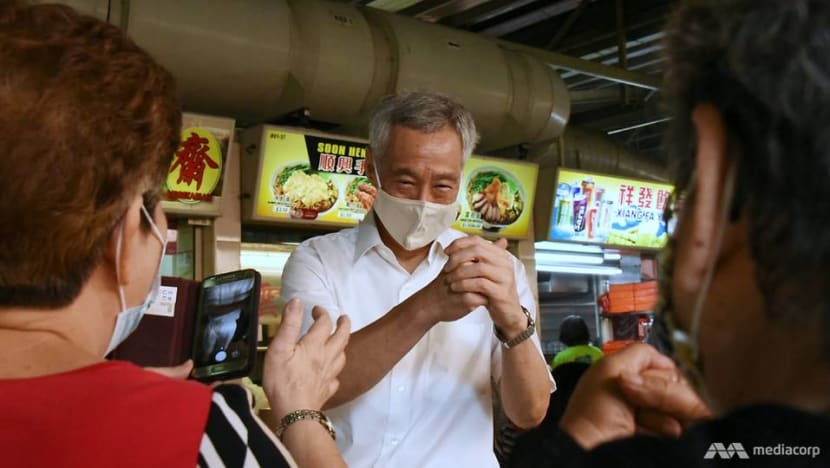 GE2020: PM Lee Hsien Loong visits Kebun Baru residents in lead-up to Nomination Day GE2020: PM Lee Hsien Loong visits Kebun Baru residents in lead-up to Nomination Day
