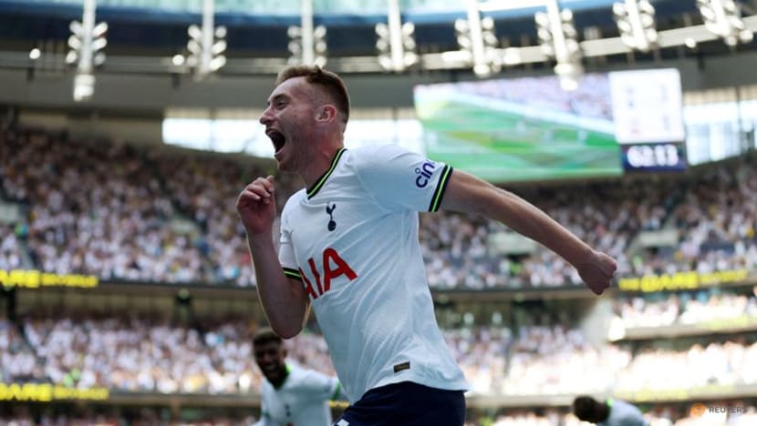 GOAL - OFFICIAL: Tottenham sign Dejan Kulusevski on loan
