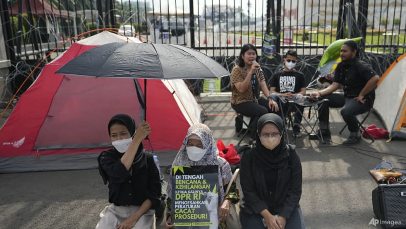 Indonesia’s new extramarital sex laws will encourage ‘revenge’ reporting, says researcher Indonesia’s new extramarital sex laws will encourage ‘revenge’ reporting, says researcher