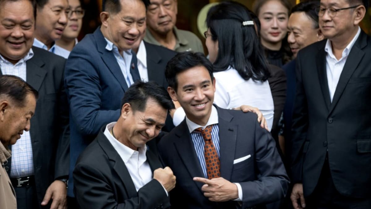 Thai parties meet for coalition talks to form government